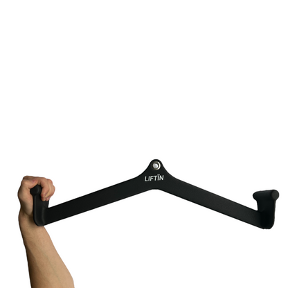 LIFTIN lat pulldown bar - medium grip lat pulldown stang voor natuurlijke beweging tijdens workouts - gebruiksvoorbeeld